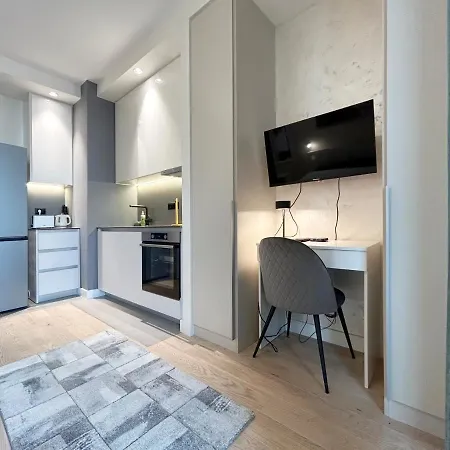 Waterfront Luxury Suites Apartment Belgrade