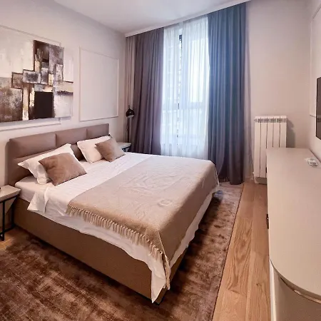 Apartment Waterfront Luxury Suites *