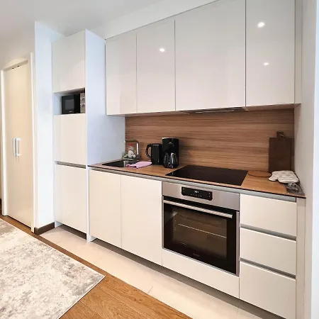 Apartment Waterfront Luxury Suites *