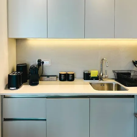 Apartment Waterfront Luxury Suites *